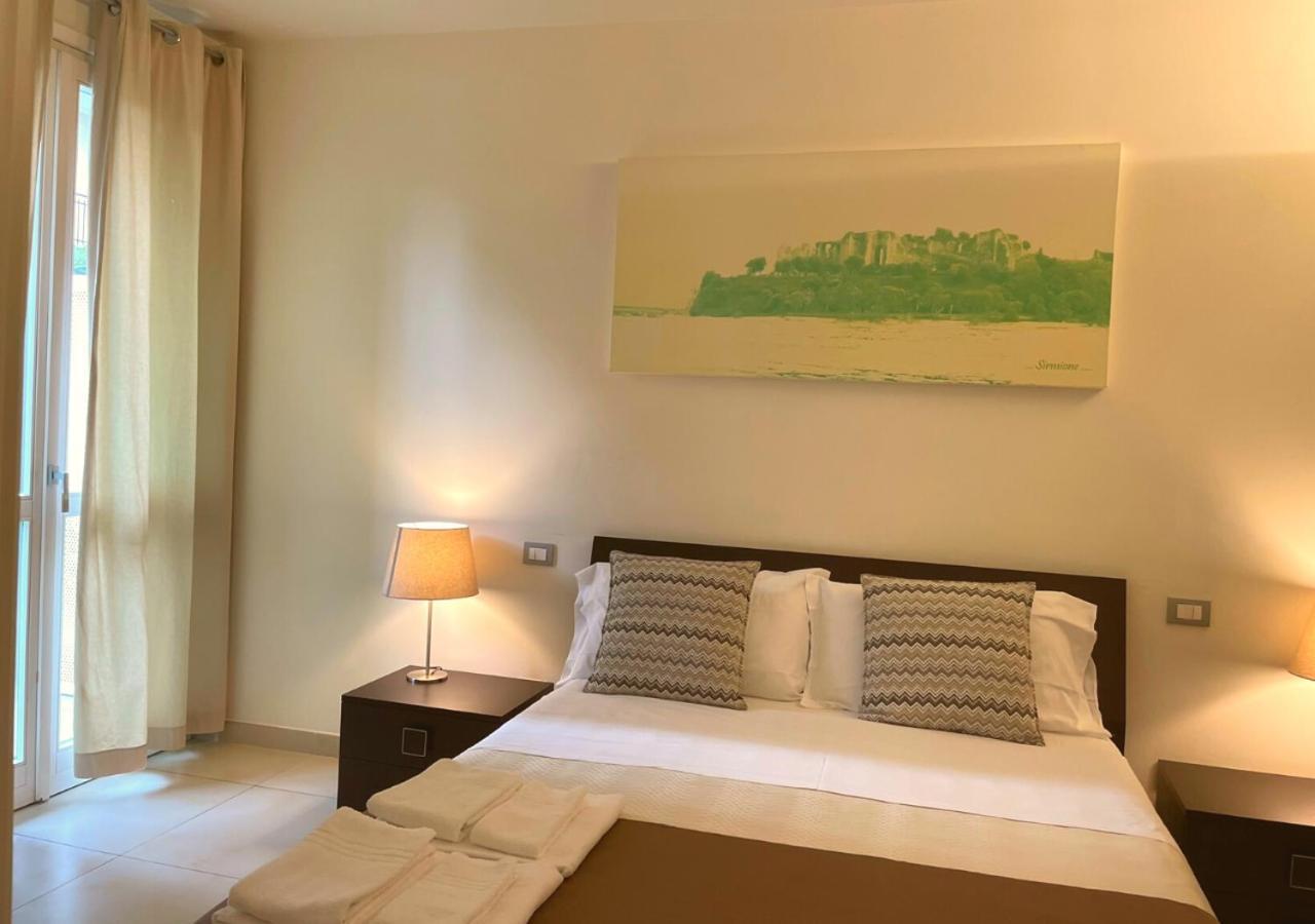 Residence Del Lago Desenzano del Garda Buitenkant foto