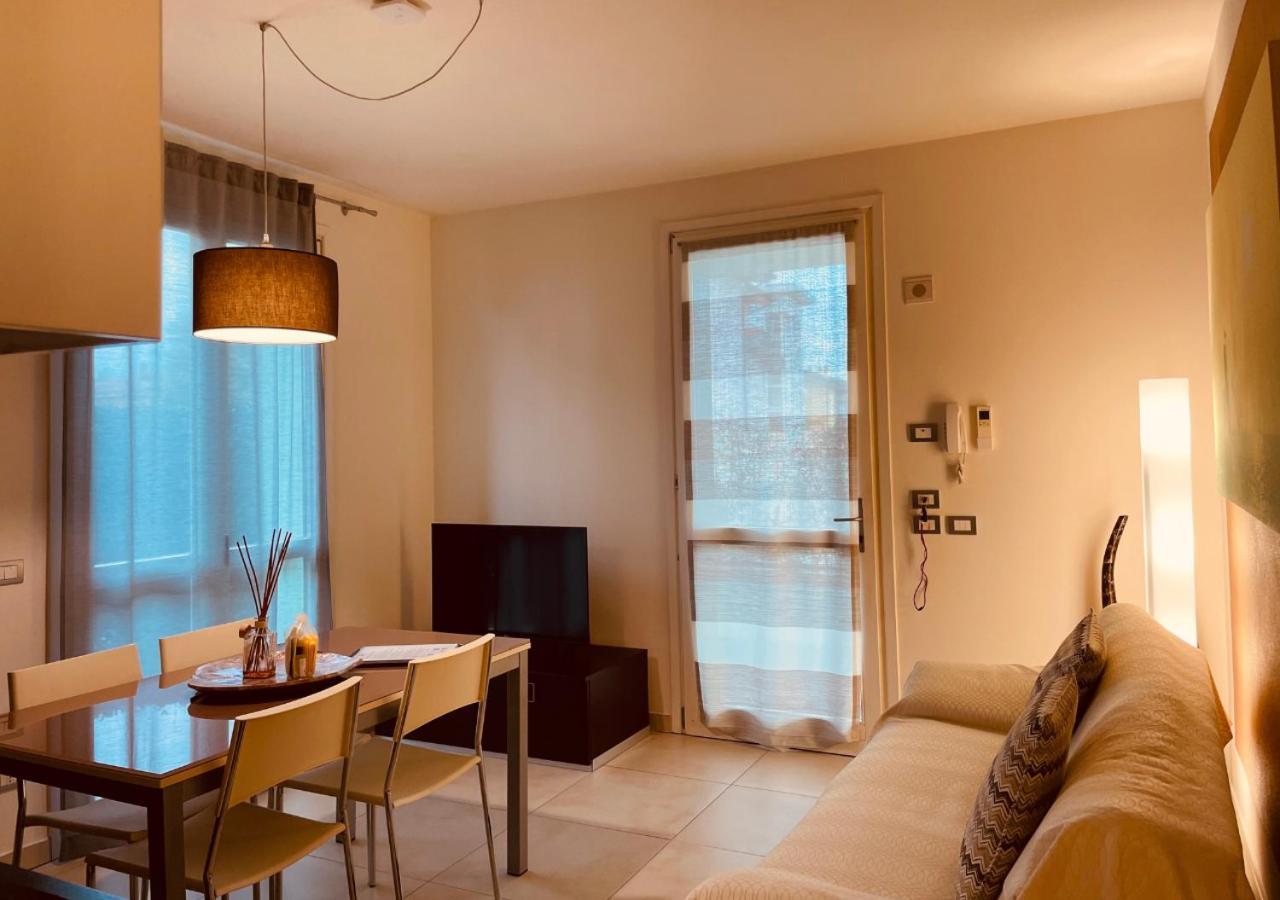 Residence Del Lago Desenzano del Garda Buitenkant foto