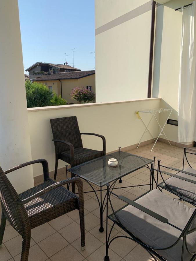 Residence Del Lago Desenzano del Garda Buitenkant foto