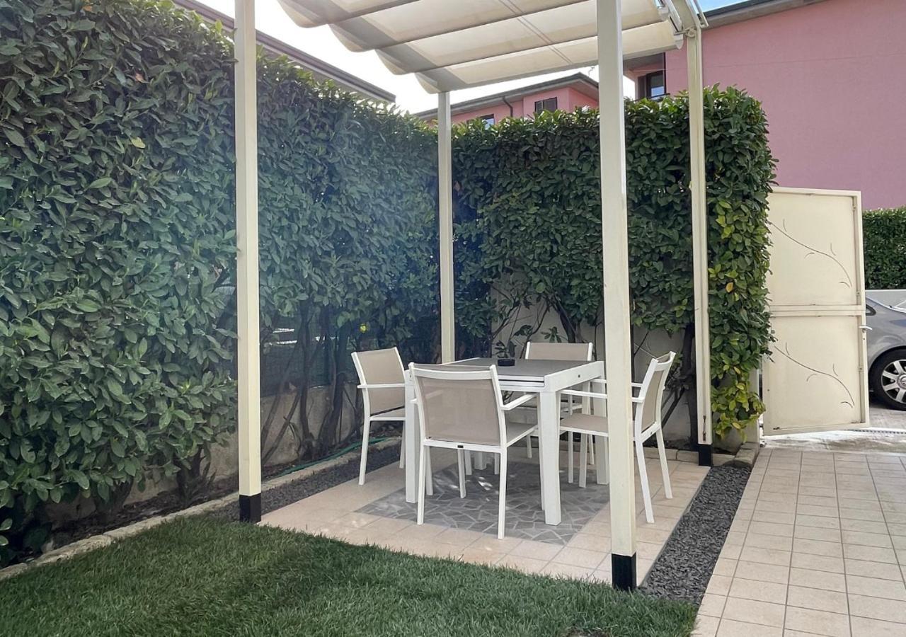 Residence Del Lago Desenzano del Garda Buitenkant foto