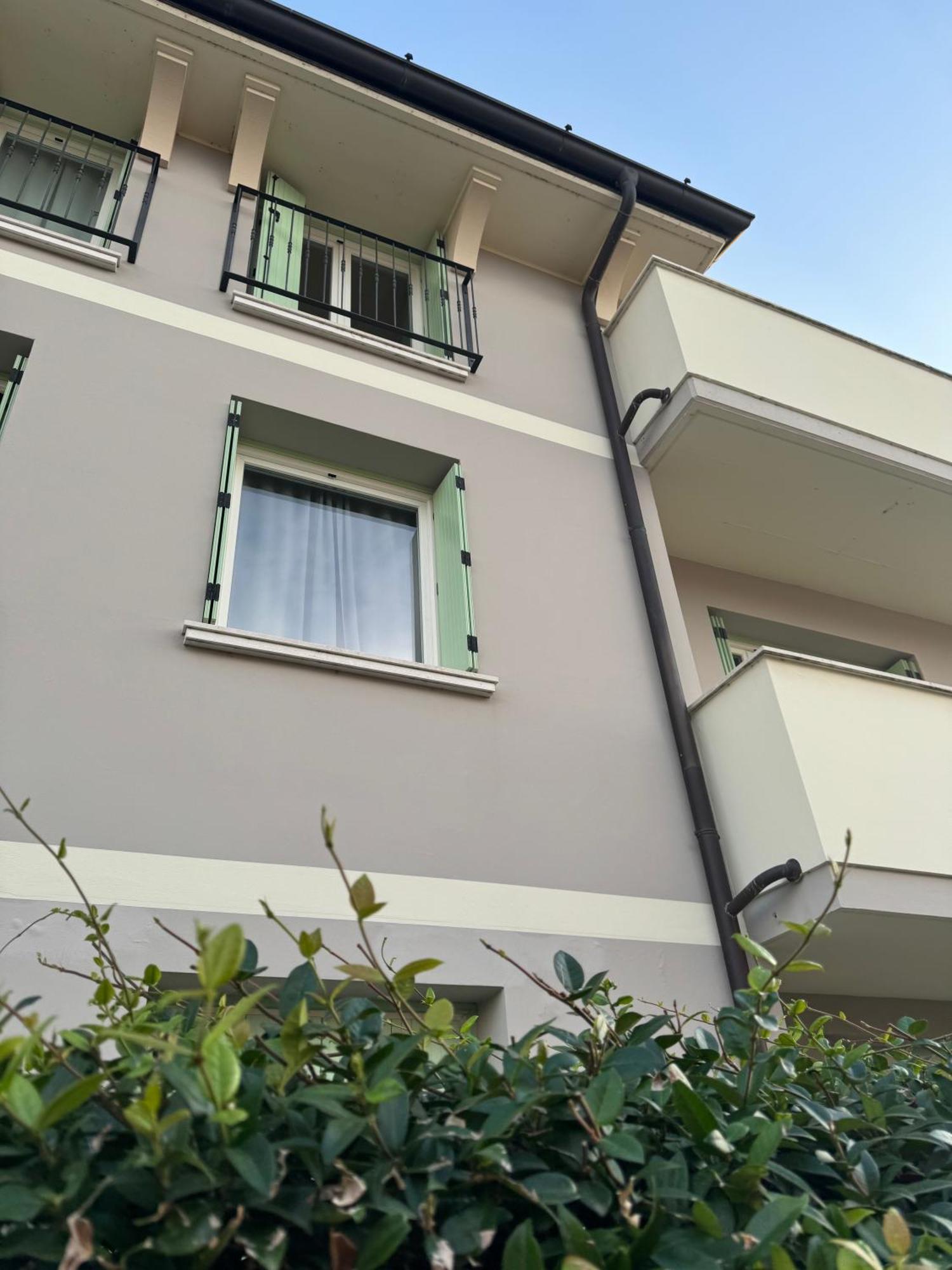 Residence Del Lago Desenzano del Garda Buitenkant foto